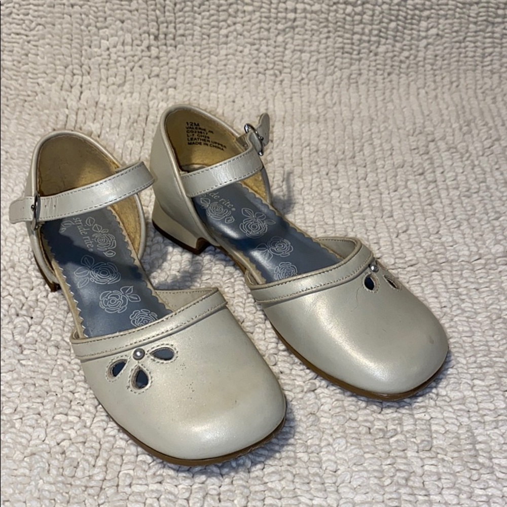 girls dress shoes
